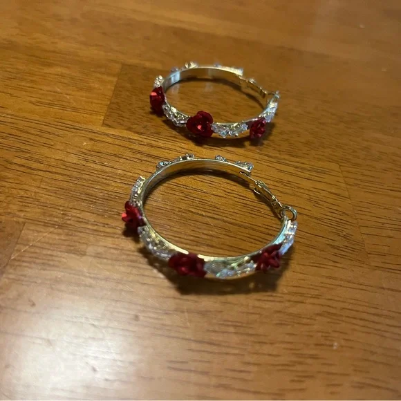 SHEIN Gold and Red Rose Hoop Earrings - Picture 5 of 5